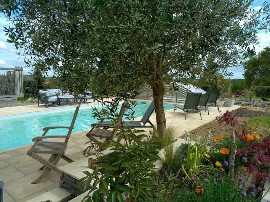 Maison/Villa Avec Piscine Privee Gite Brain D'Eau La Chapelle-de-Brain Kültér fotó